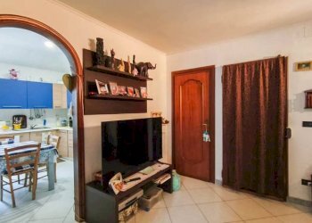 Ingresso - Trilocale salita Ginestrato, Genova (zona Marassi) - foto 4