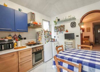 Cucina - Trilocale salita Ginestrato, Genova (zona Marassi) - foto 5