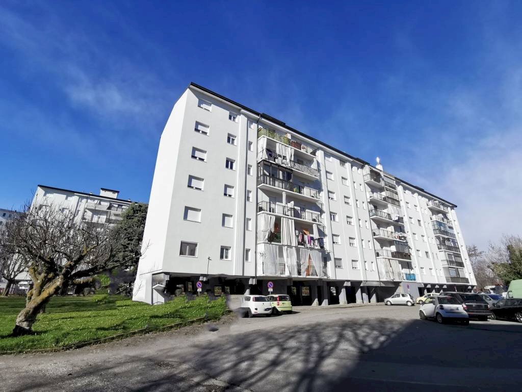 Facciata - Appartamento via Giuseppe Di Vittorio, 37/2, Venaria Reale - foto 3