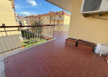 Foto 9 - Apartment Via Saragat
 
1, San Nicola la Strada - photo 9