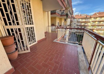 Foto 10 - Apartment Via Saragat
 
1, San Nicola la Strada - photo 10