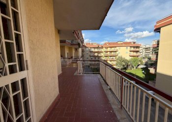 Foto 37 - Apartment Via Saragat
 
1, San Nicola la Strada - photo 37