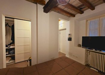Camera da letto - Two-room apartment strada Ferdinando Maestri, Parma - photo 11