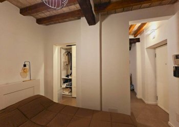 Camera da letto - Bilocale strada Ferdinando Maestri, Parma - foto 12