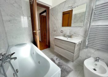Bagno - Appartamento via Mario Fascetti, Roma - foto 19