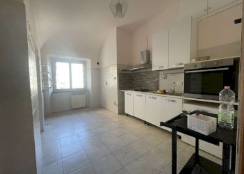 CUCINA - Appartamento VIA AVIO, Genova (zona Sampierdarena) - foto 4
