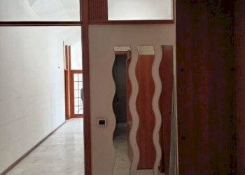 Ingresso - Quadrilocale via Michelangelo Pittatore, Asti - foto 9