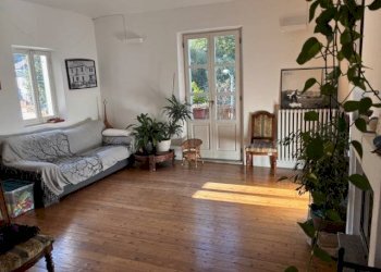 Salone - Quadrilocale strada Comunale del Cartman, 59, Torino (zona Madonna del Pilone) - foto 3