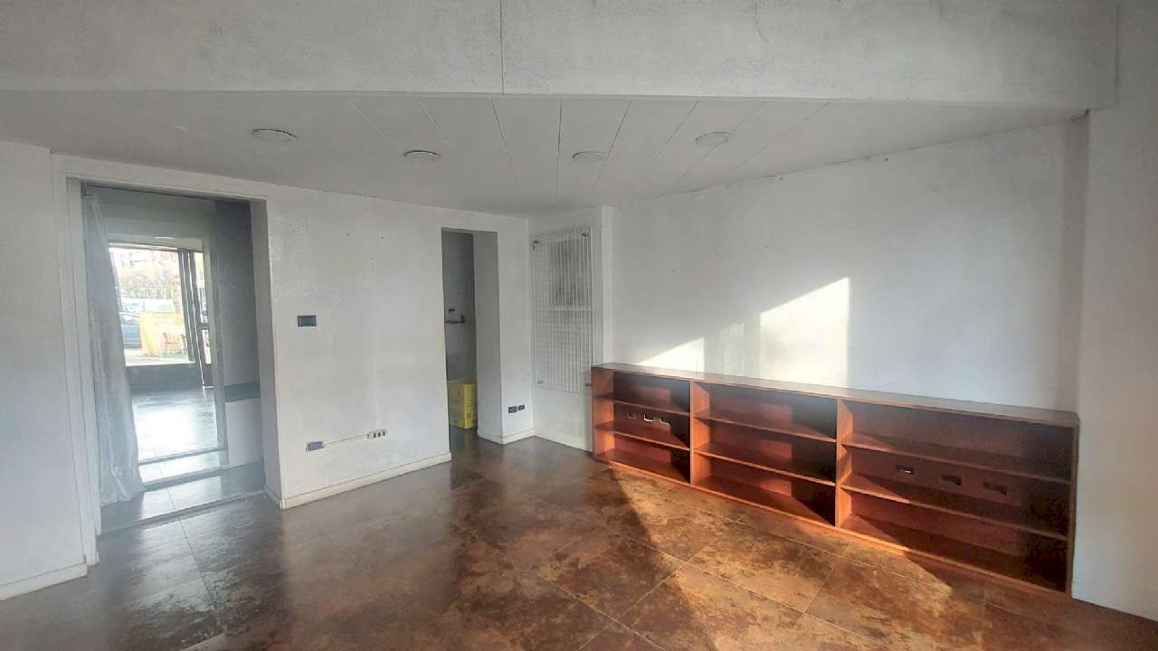 28a4431c-beff-4763-a955-69d94102a971 - Negozio piazza Rivoli, 10, Torino (zona Parella) - foto 3