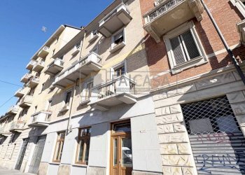 Facciata - One-room apartment via Stradella, 126, Torino - photo 13