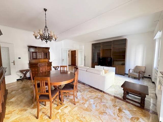 Salone - Appartamento via Nicola Fabrizi, 16, Genova (zona Quarto) - foto 1