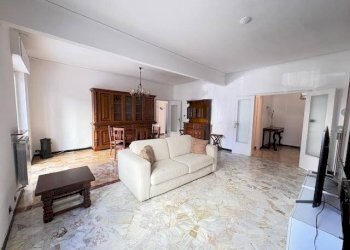 Salone - Appartamento via Nicola Fabrizi, 16, Genova (zona Quarto) - foto 3