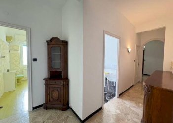 Ingresso - Appartamento via Nicola Fabrizi, 16, Genova (zona Quarto) - foto 5