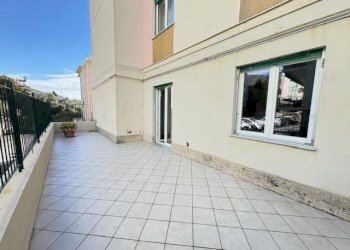 Terrazzo - Appartamento via Nicola Fabrizi, 16, Genova (zona Quarto) - foto 10