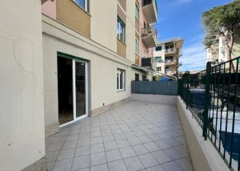 Terrazzo - Appartamento via Nicola Fabrizi, 16, Genova (zona Quarto) - foto 11