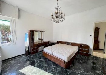 Camera da letto - Appartamento via Nicola Fabrizi, 16, Genova (zona Quarto) - foto 20