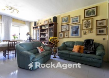 Quadrilocale via Monsignor Armando Fares, 21, Catanzaro - foto 1