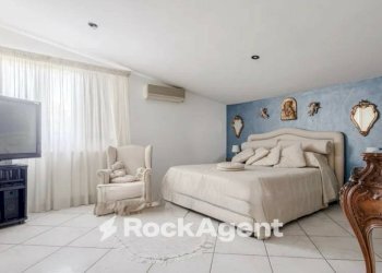 Four-room apartment strada Comunale Marrone, Capurso - photo 14