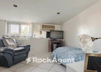 Four-room apartment strada Comunale Marrone, Capurso - photo 18