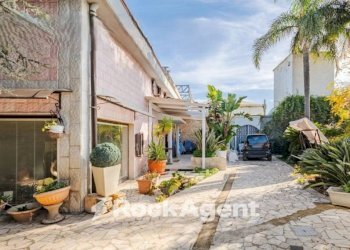 Four-room apartment strada Comunale Marrone, Capurso - photo 23