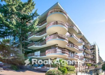 Facciata - Attico via di Torre Rossa, 35, Roma - foto 2