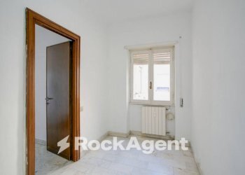 Stanza non arredata - Attico via di Torre Rossa, 35, Roma - foto 11