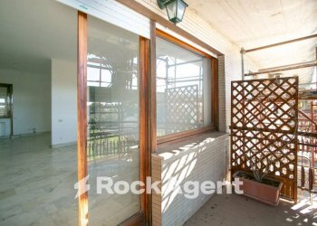 Veranda - Attico via di Torre Rossa, 35, Roma - foto 23