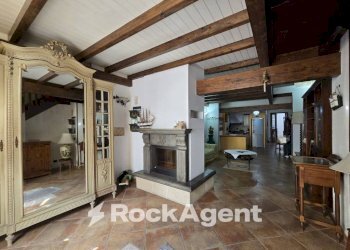 Casa indipendente via IV Novembre, 18, Morciano di Leuca - foto 1