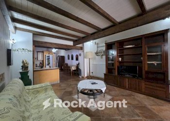 Casa indipendente via IV Novembre, 18, Morciano di Leuca - foto 31