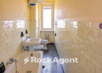 Bagno - Bilocale via La Thuile, 73, Torino (zona Parella) - foto 21