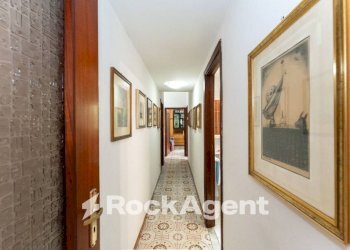 Corridoio - Appartamento via Milano, 60, Catania - foto 11