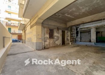 Cortile interno - Appartamento via Milano, 60, Catania - foto 39