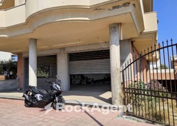 Negozio corso G. Garibaldi, 366, Siderno - foto 2