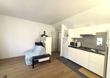 cucina a vista - Bilocale via Via Cartoleria, Bologna (zona Centro Storico) - foto 4