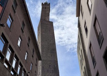 zona circostante - Appartamento via Zamboni, Bologna (zona Centro Storico) - foto 2