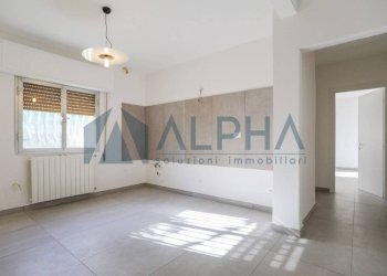 Salone - Trilocale Lungomare Grazia Deledda, Cervia - foto 2