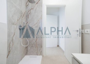 Bagno - Shop via Toscana, hamlet Pinarella, Cervia - photo 10