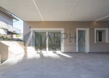 Facciata - Shop via Toscana, hamlet Pinarella, Cervia - photo 12