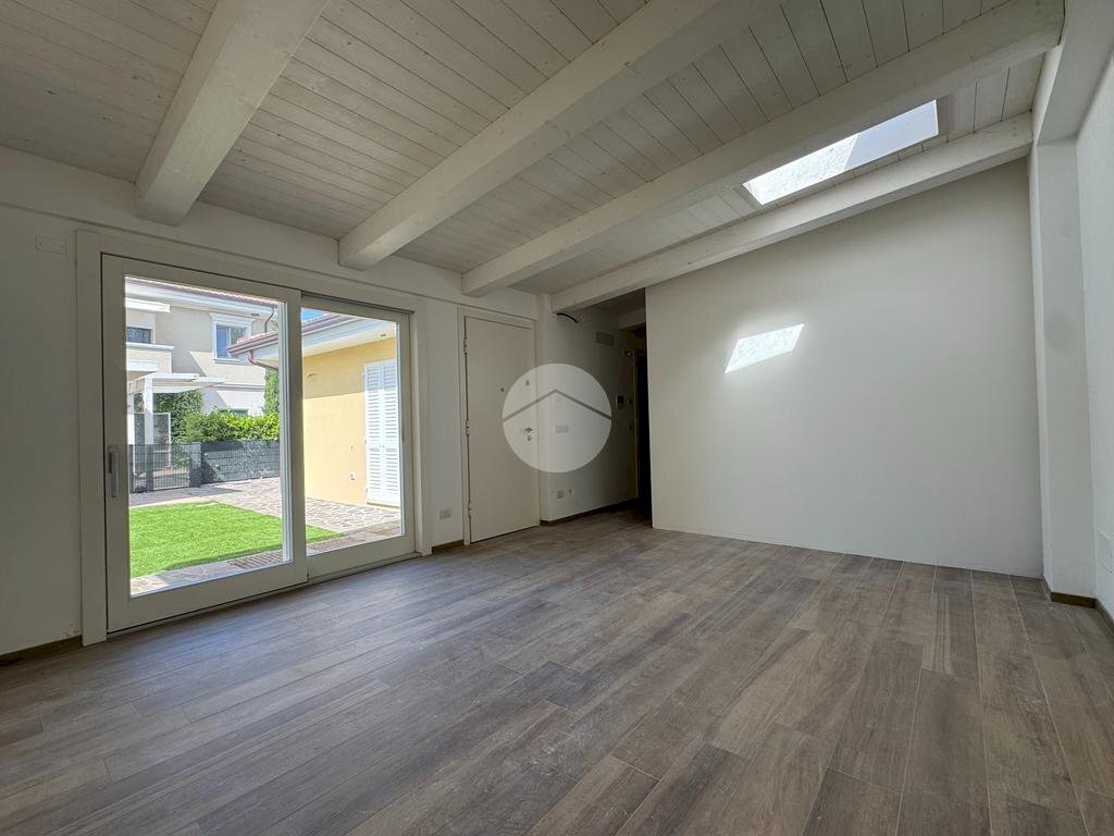 Villa Via L. Tosi Gia' Giovedia, San Mauro Pascoli - foto 2