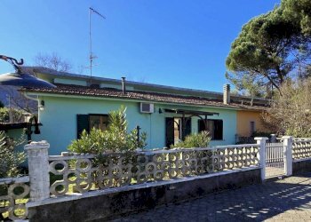 Villa Barga - foto 1