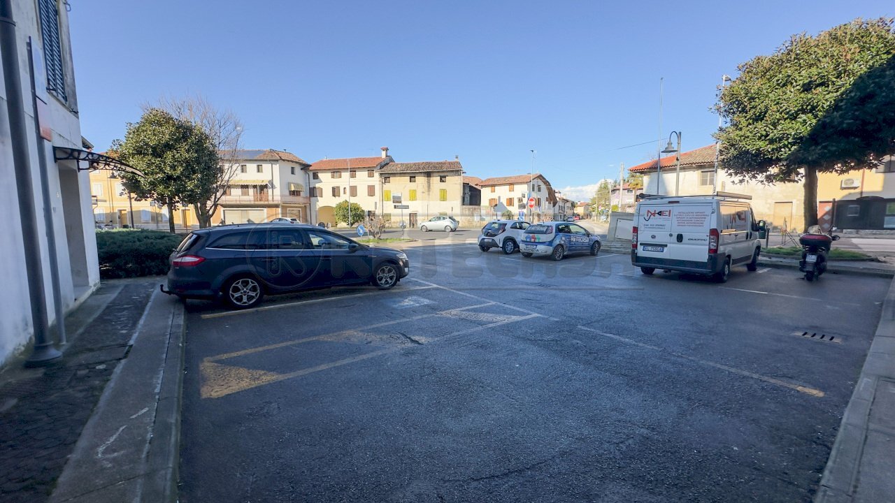 ESTERNI - Casale PIAZZA DEGLI EROI 3, Romans d'Isonzo - photo 3