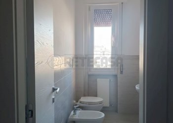 Gemini_Generated_Image_q6u58wq6u58wq6u5.png - Trilocale Via Dante, Cremona - foto 15