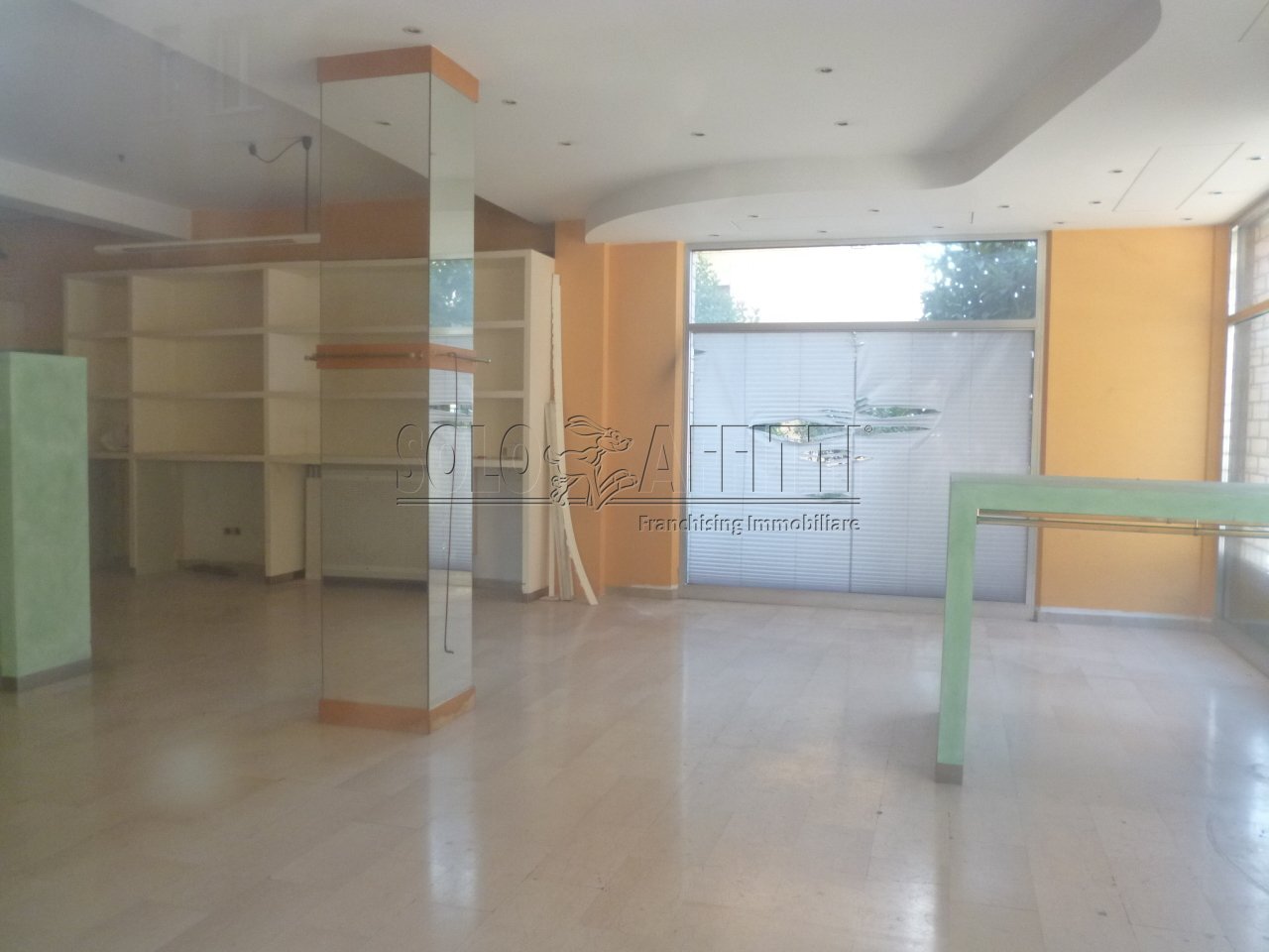 Interno locale - Commercial Premises Macerata - photo 3