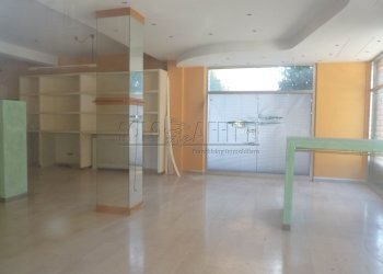 Interno locale - Commercial Premises Macerata - photo 3