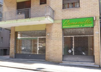 Vetrine - Commercial Premises Macerata - photo 7