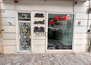 IMG-20250125-WA0023.jpg - Locale Commerciale Corso Trieste 189, Caserta - foto 1