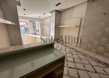 IMG-20250125-WA0009.jpg - Locale Commerciale Corso Trieste 189, Caserta - foto 10