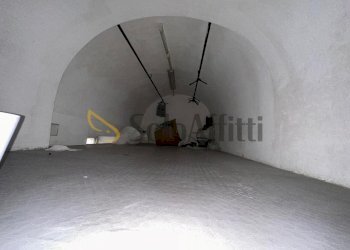 IMG-20250125-WA0022.jpg - Locale Commerciale Corso Trieste 189, Caserta - foto 21