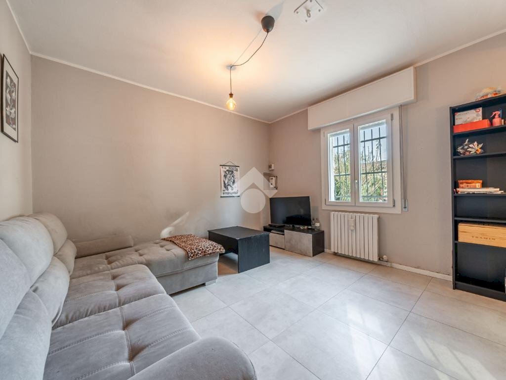 Semi-detached house Via Bastiglia, Soliera - photo 2