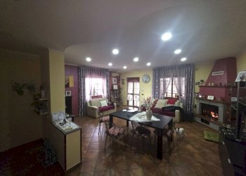 Cucina 2.jpg - Villa Via Risorgimento snc, Naso - foto 3